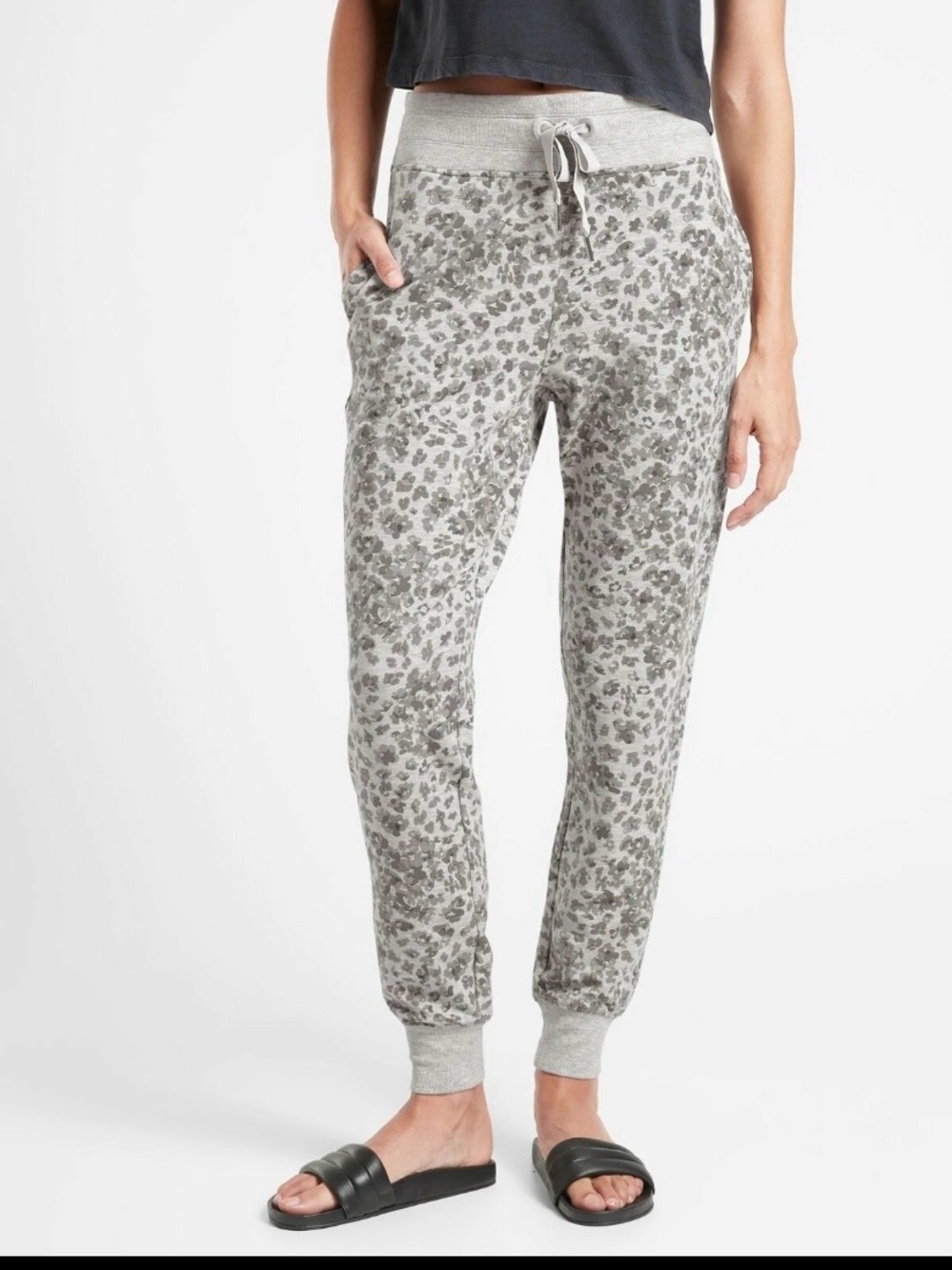 Athleta Balance Printed Jogger Pants Women’s Small Oatmeal Heather Camo #599751